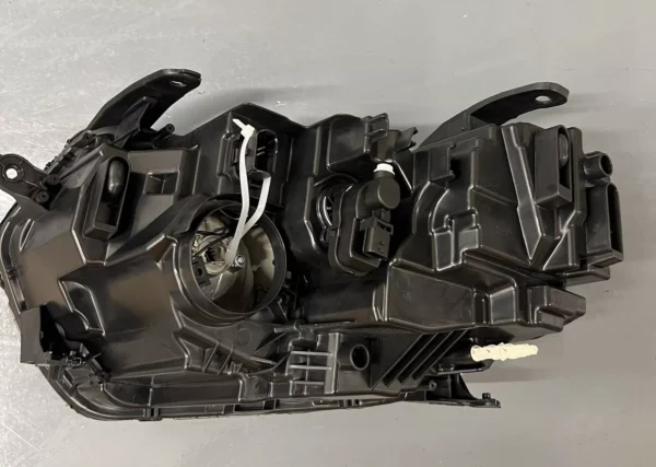 FOR DACIA DUSTER 260100127R HEADLIGHT 2022-2024 FRONT RIGHT DRIVERS NEW LED - Image 6