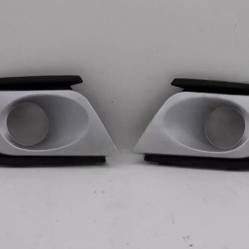 Dacia Sandero Stepway 2017-21 Fog Light Trim Eyelids Pair New Aftermarket Parts