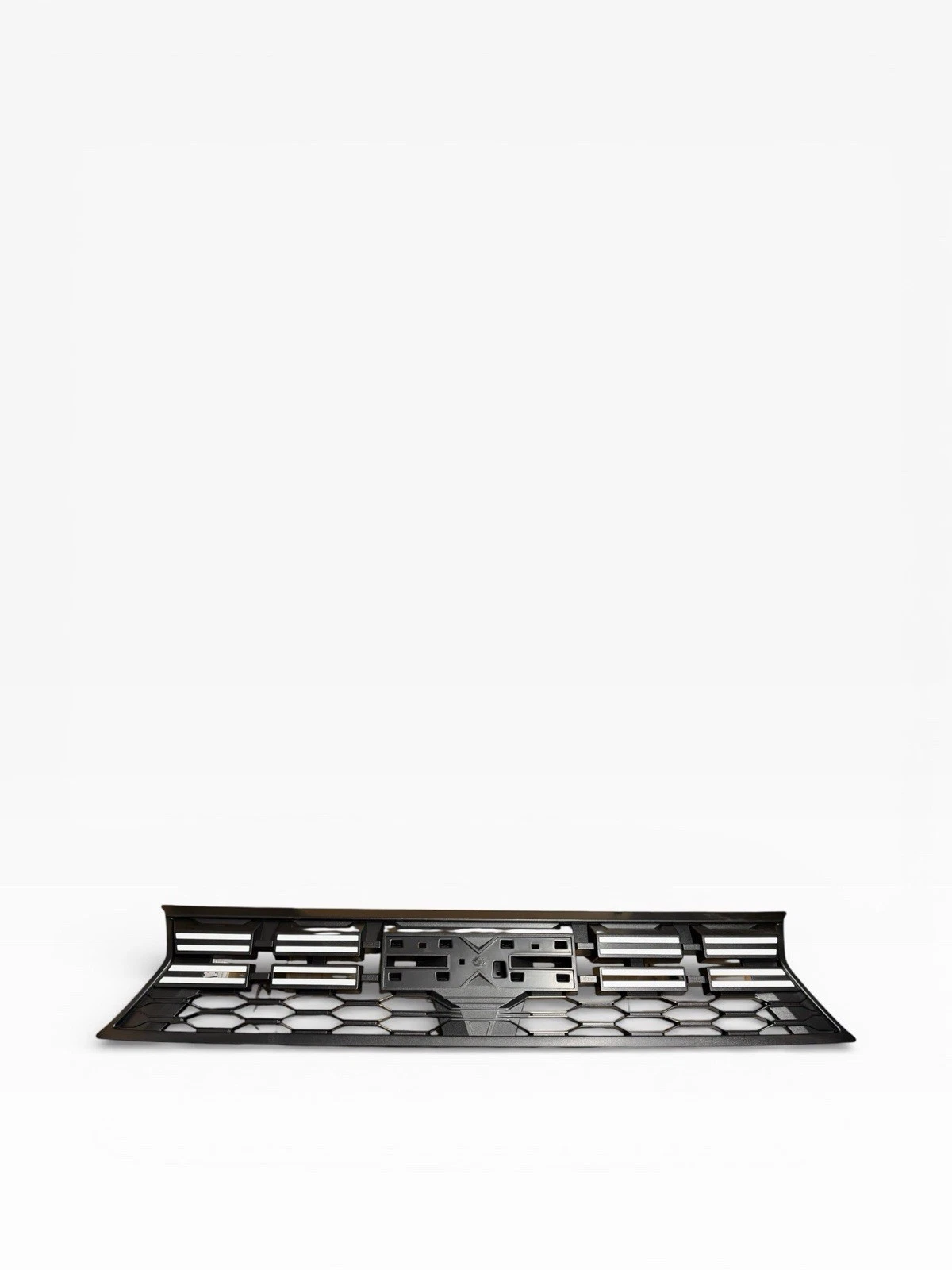 FRONT BUMPER UPPER CENTER GRILLE FOR DACIA DUSTER 2 FACELIFT 2021-24 622547433R