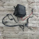 VW PASSAT ESTATE 2010 - 2014 2.0 TDI CFF UNDER BONNET FUSE BOX COMP 3C0937125A