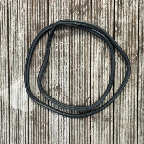 Volkswagen PASSAT Estate Variant B6 B7 2010 – 2014 Rear Boot Lid Seal 3C9827705B