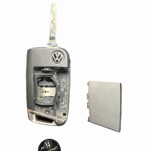 VW 3 Button Remote Flip Key Fob 5G6959752DC – Genuine Used, Tested Working