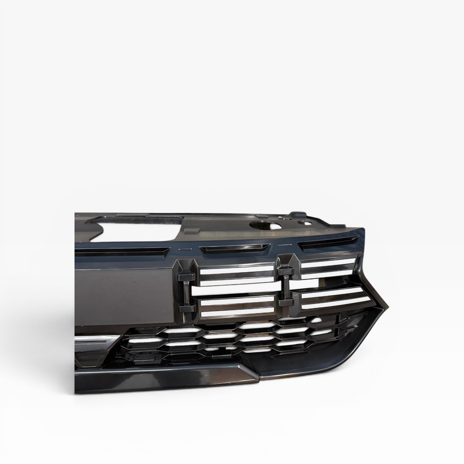 Dacia Sandero Stepway Facelift 2021-24 Front Bumper Upper Centre Grille - New OE Style