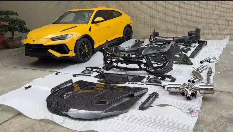 Lamborghini Urus 2022 - 2024 Carbon Fibre Mansory Inspired Bodykit New OE Style