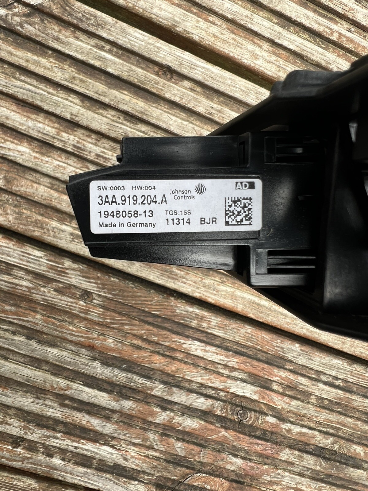 Vw Passat B7 Saloon Facelift 10-15 Time Clock With Trim 3AA919204A 3AA857318C